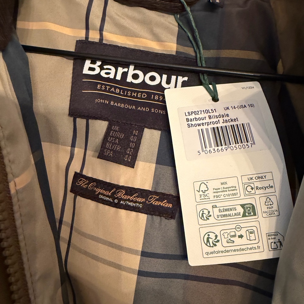Barbour Bilsdale Showerproof Jacket - NWT - Picture 6 of 6